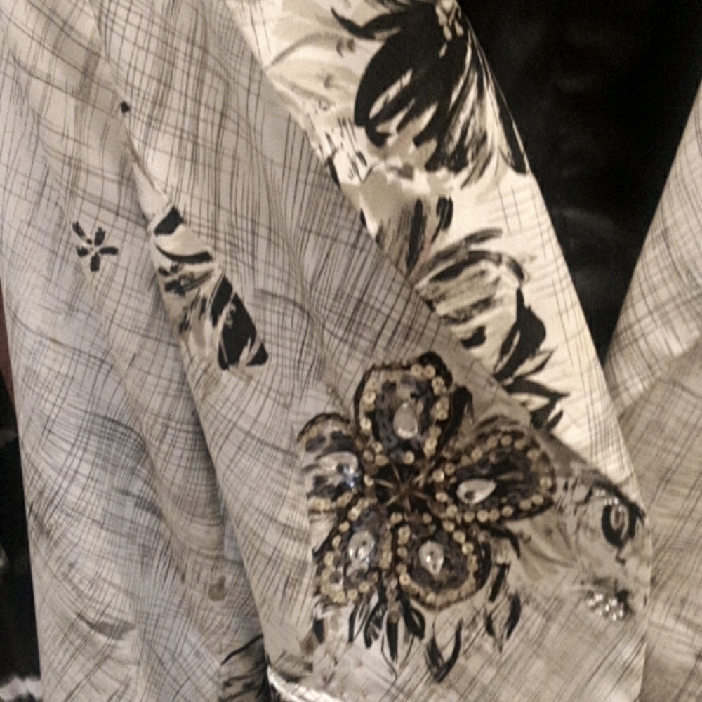 Jacket by JL - Picture 4 of 10